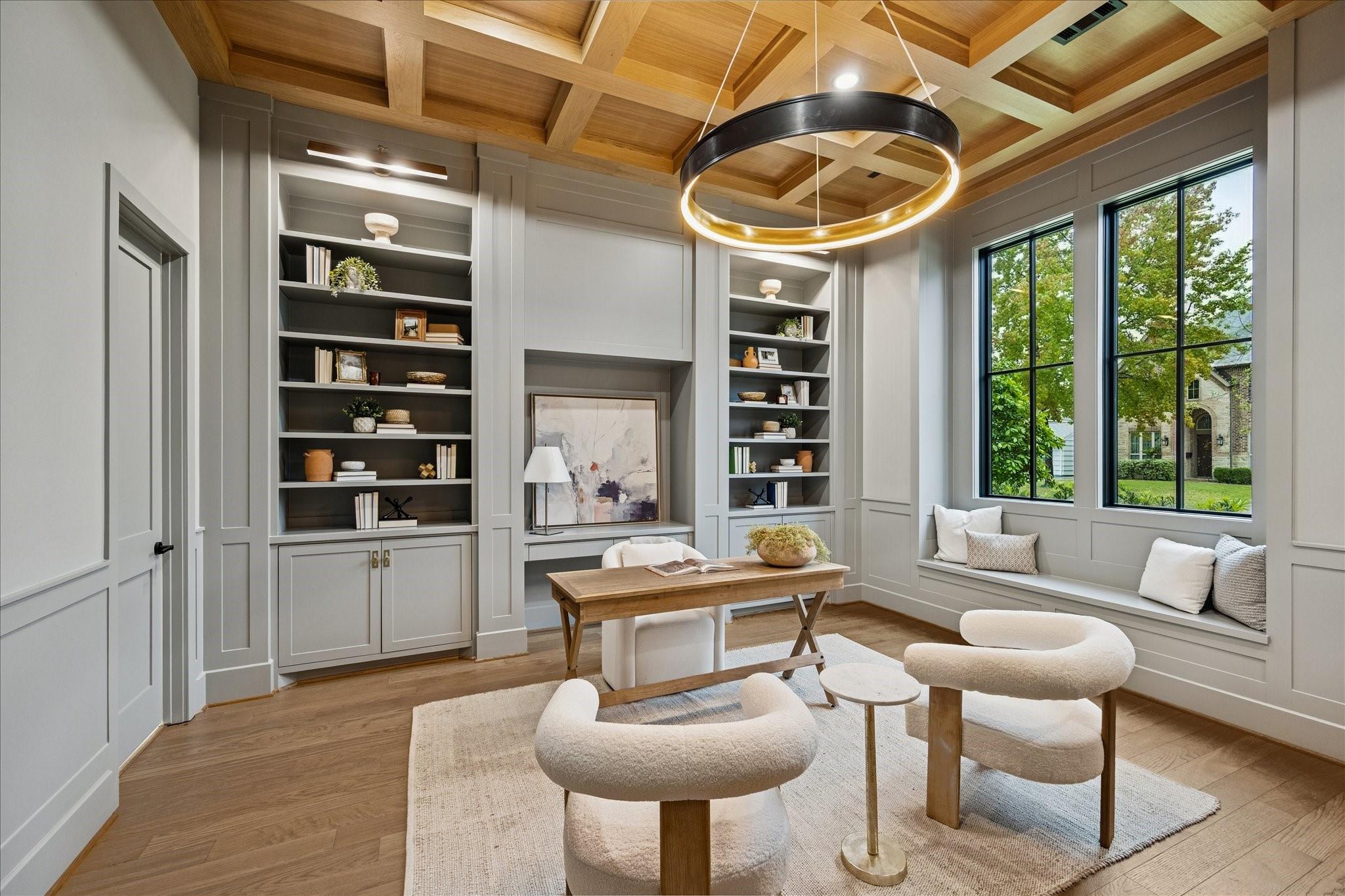 867 W 42nd Street