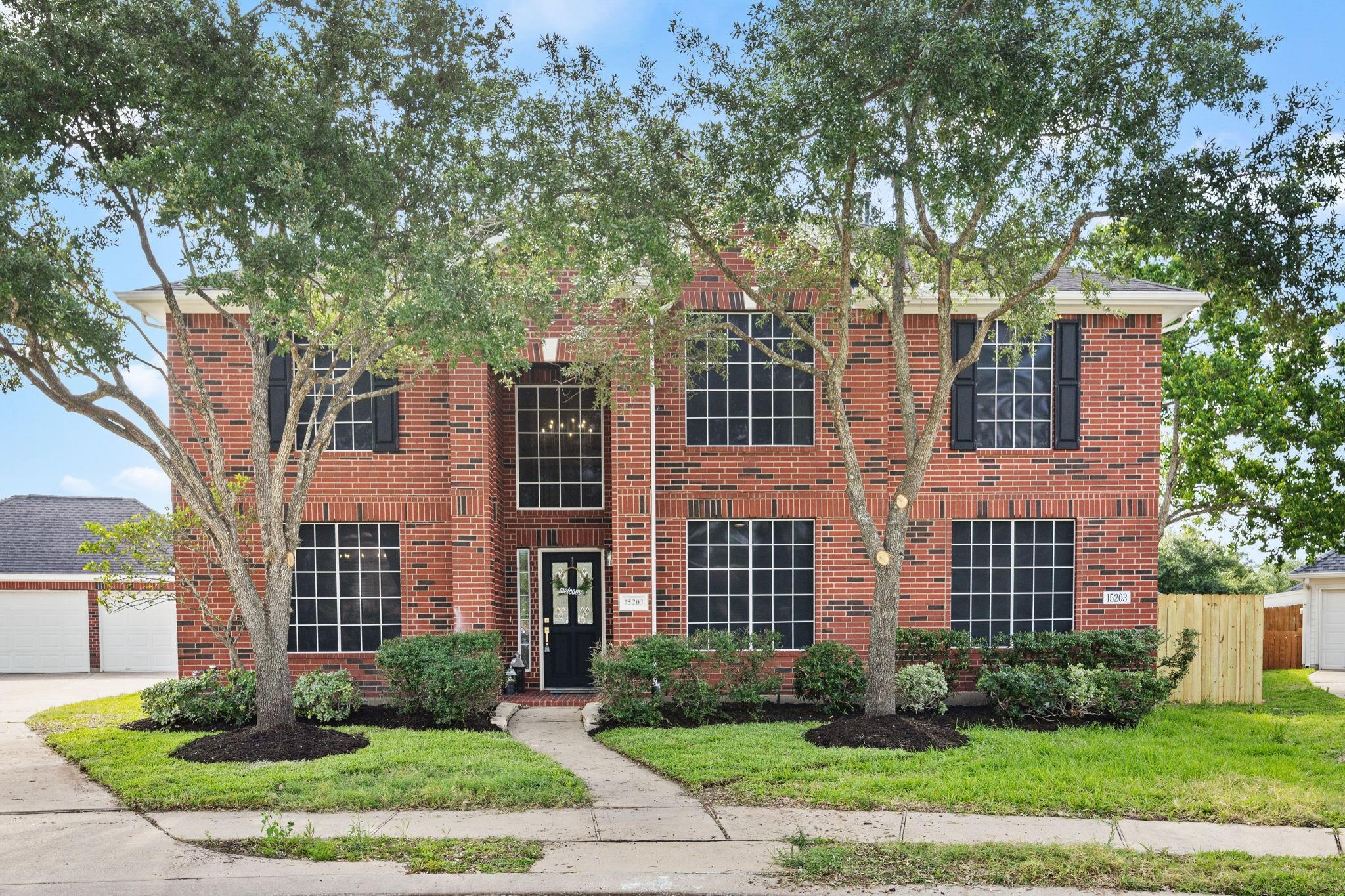 15203 Thistlebridge Court