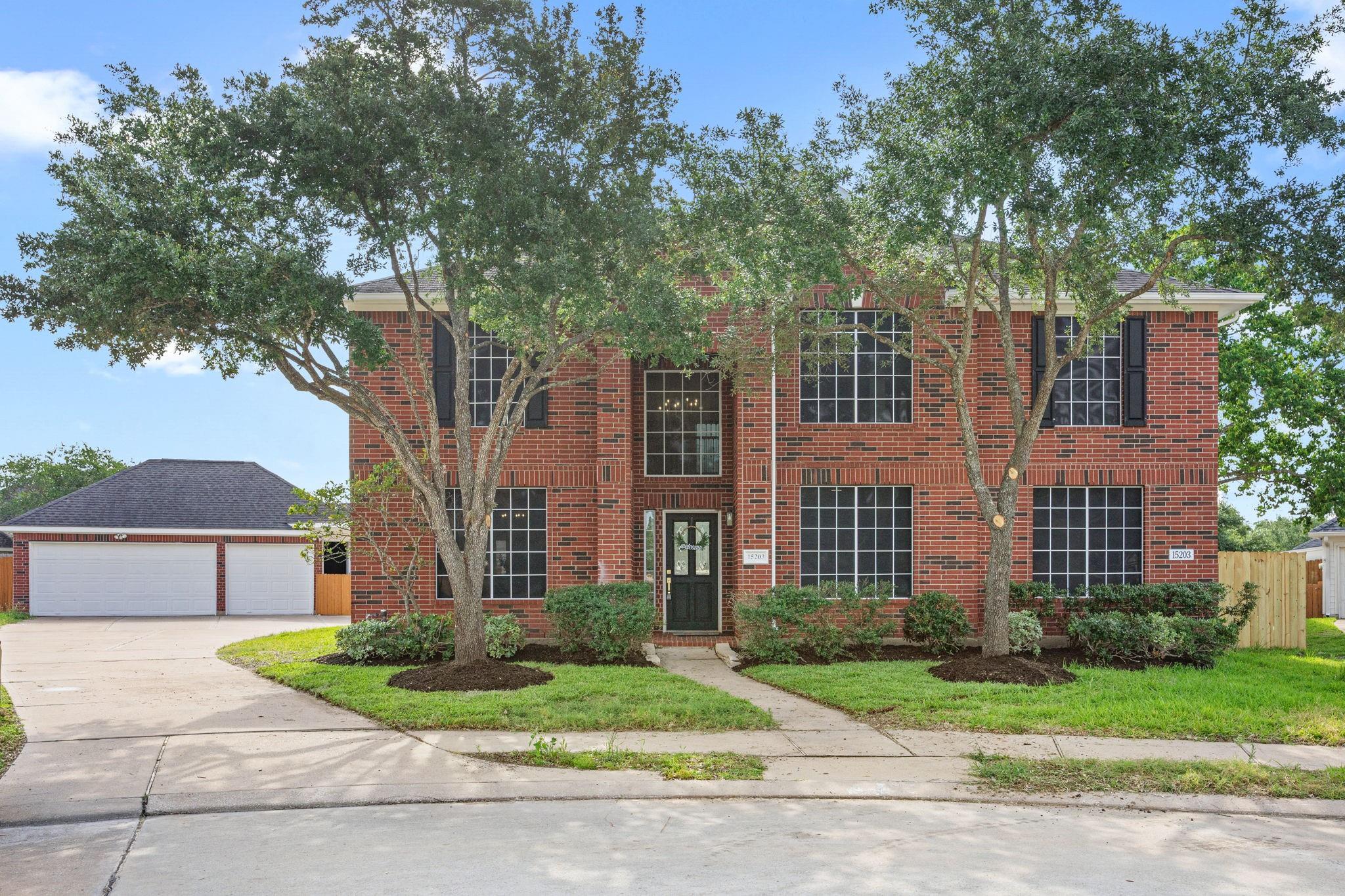 15203 Thistlebridge Court