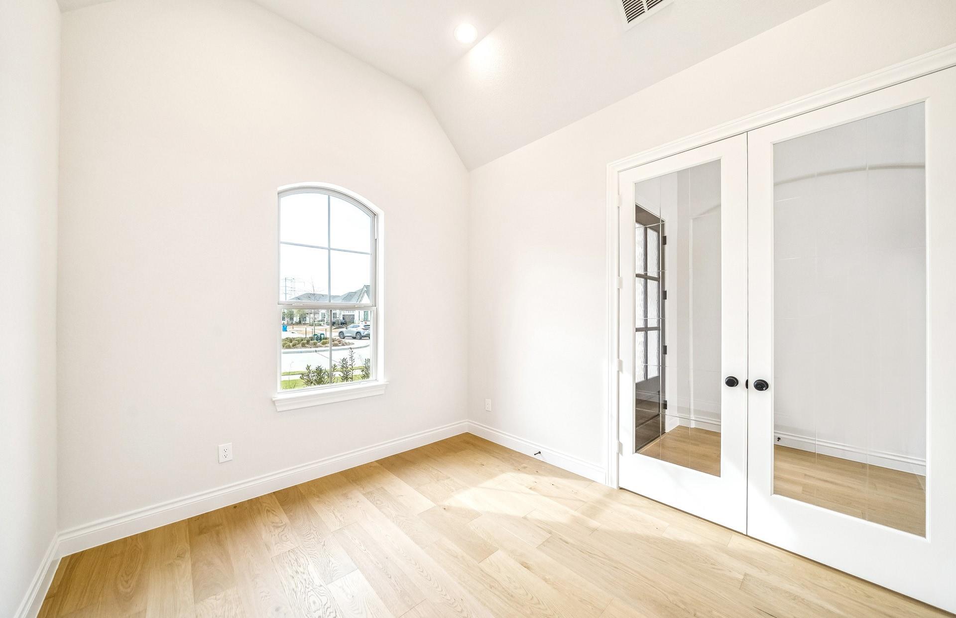 10726 Flamingo Feather Court