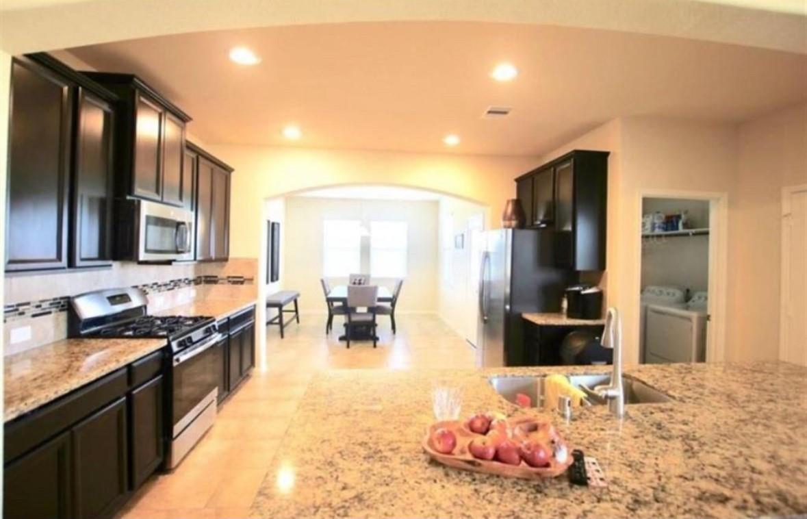 2227 Leonetti Ln Lane