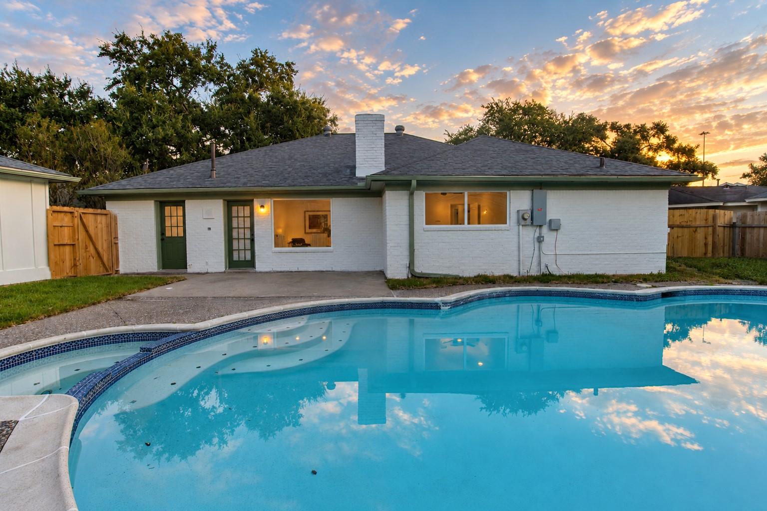 12211 Appleby Drive