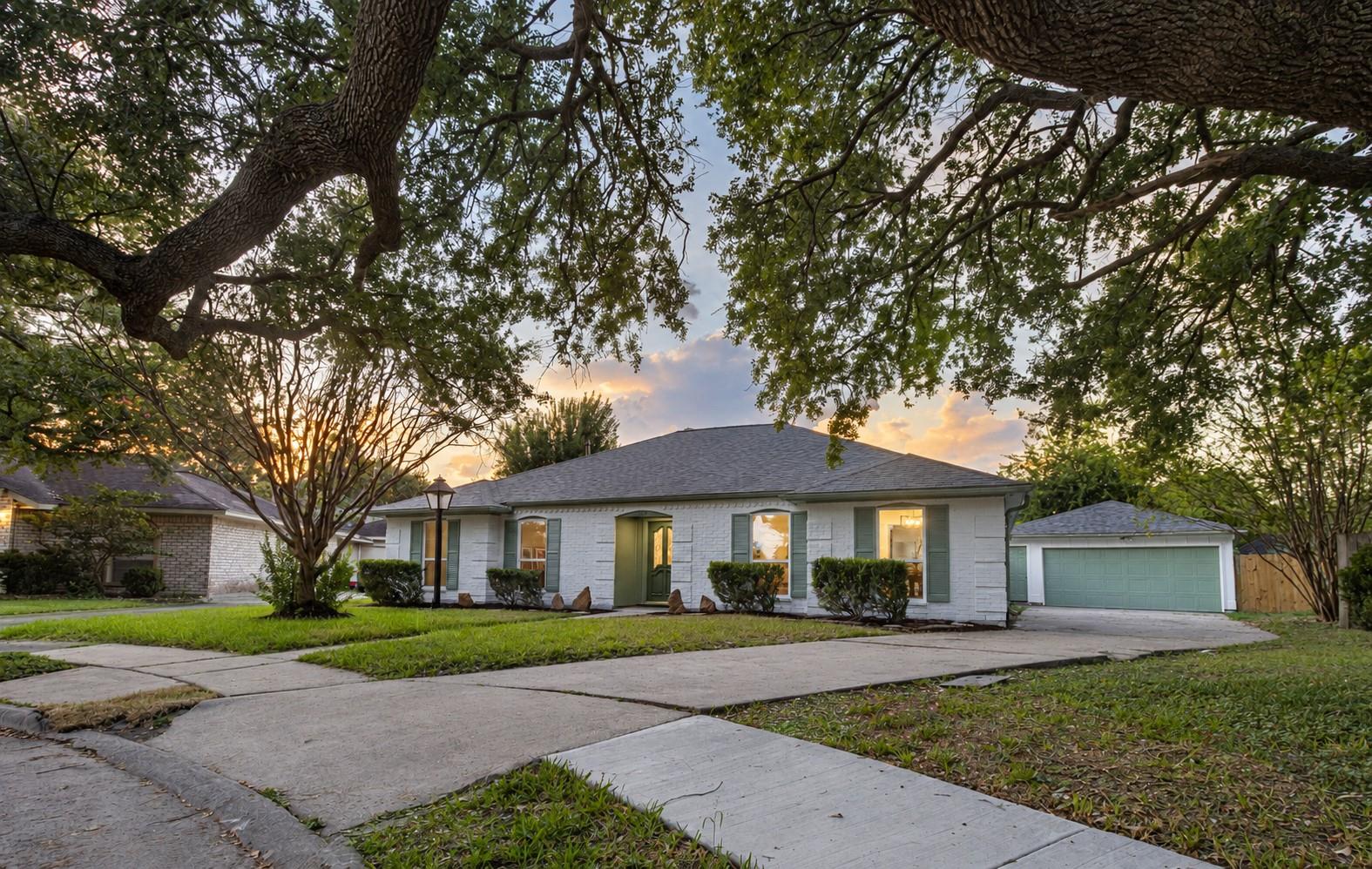 12211 Appleby Drive