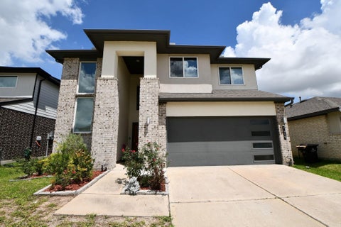 Photo of 7419 Ramsgate Cliff Lane, Richmond, TX 77407 (MLS # 41732661)