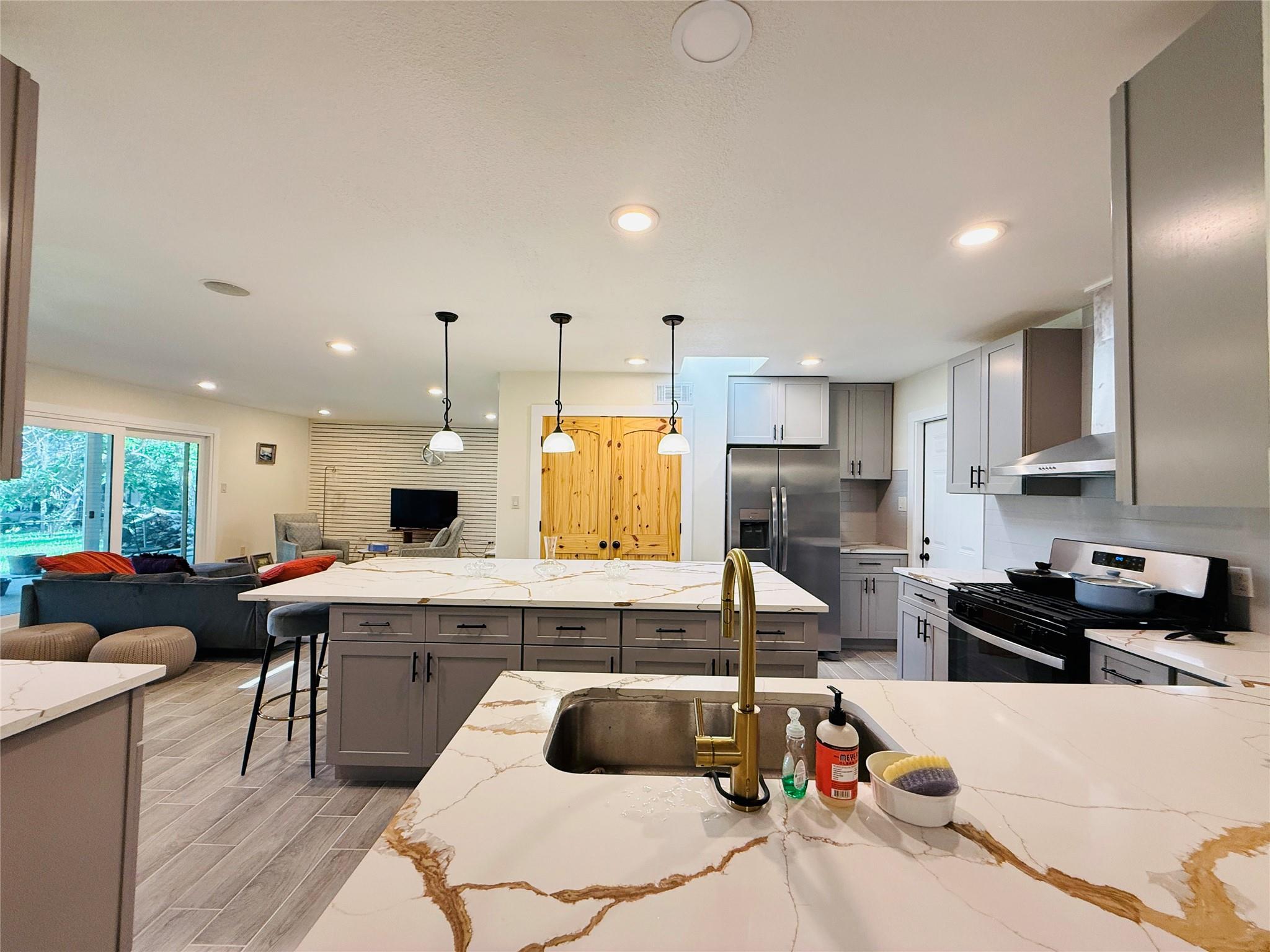 3936 Wagon Road