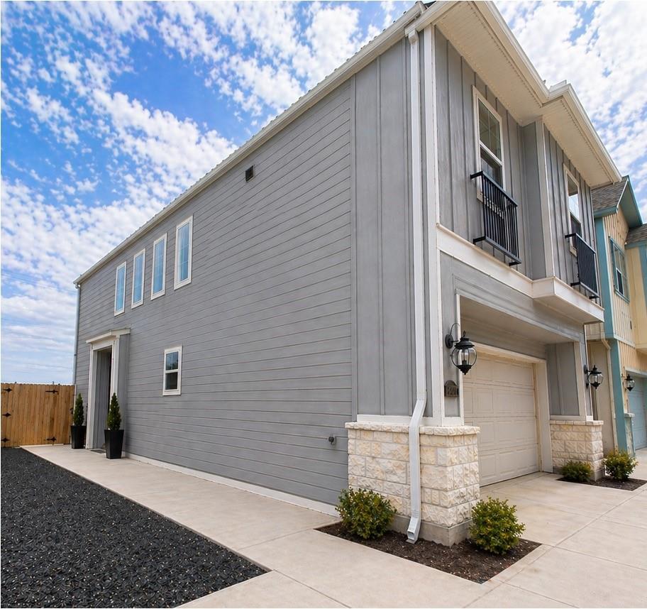 2403 Bay Breeze Drive