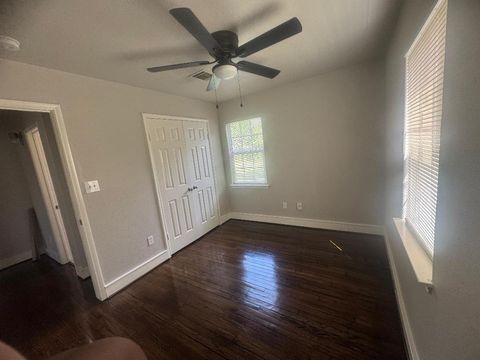 Tiny photo for 3109 Airport Boulevard, Houston, TX 77051 (MLS # 12062084)