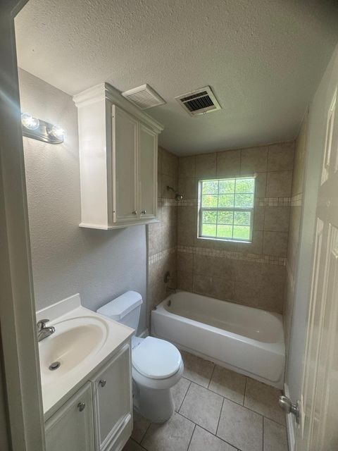 Tiny photo for 3109 Airport Boulevard, Houston, TX 77051 (MLS # 12062084)