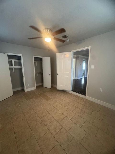 Tiny photo for 3109 Airport Boulevard, Houston, TX 77051 (MLS # 12062084)