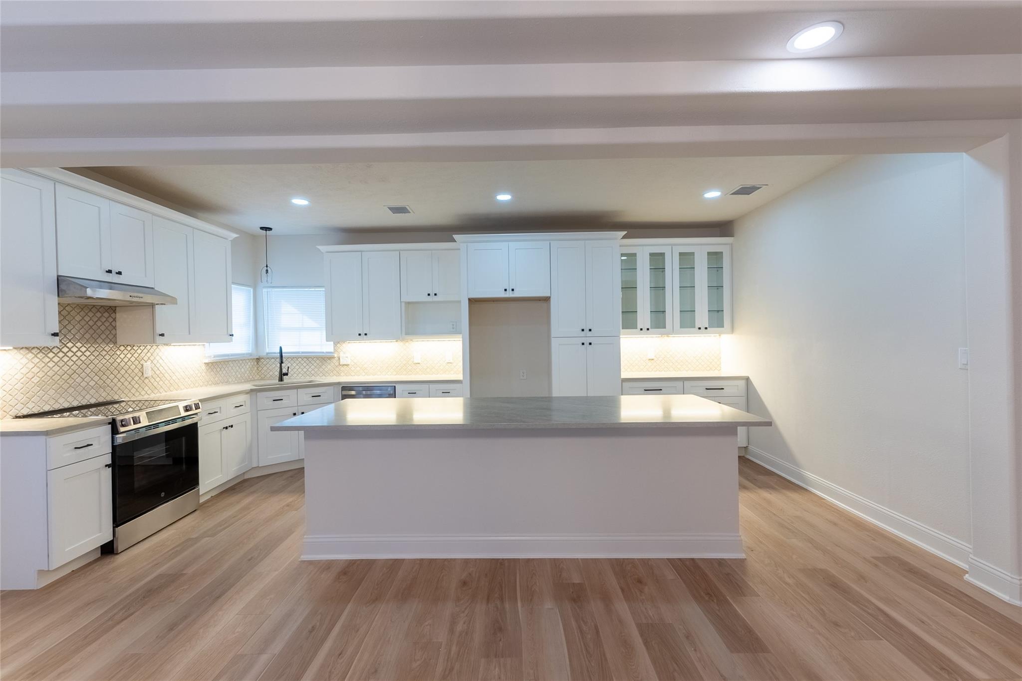 15765 Tanglewood Drive