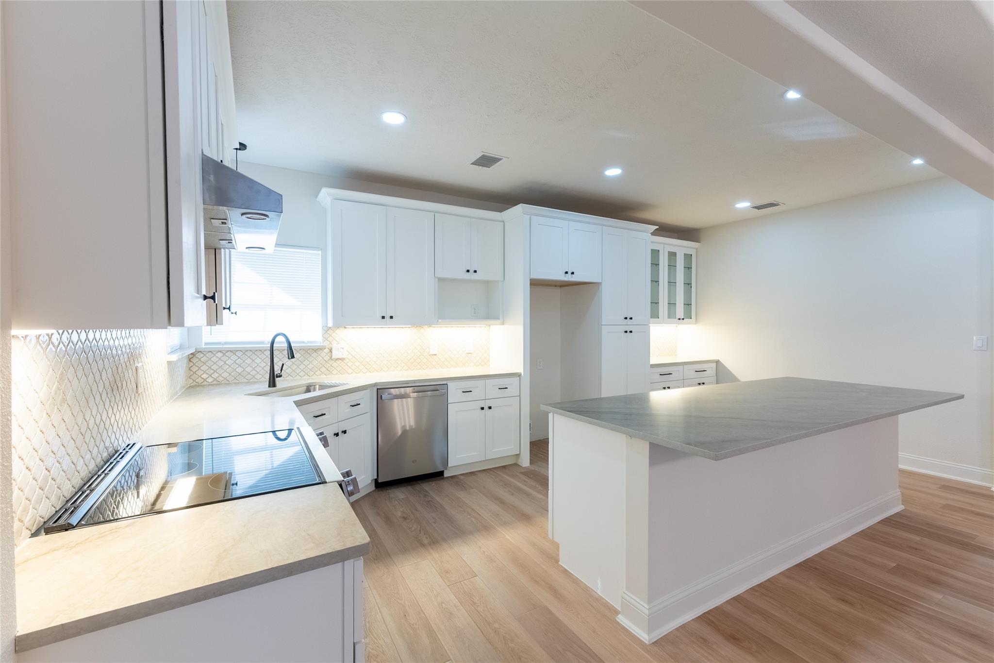 15765 Tanglewood Drive