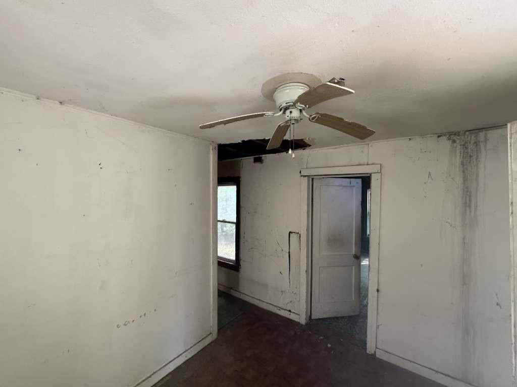 Photo of 712 Park Street, Sinton, TX 78387 (MLS # 62474610)