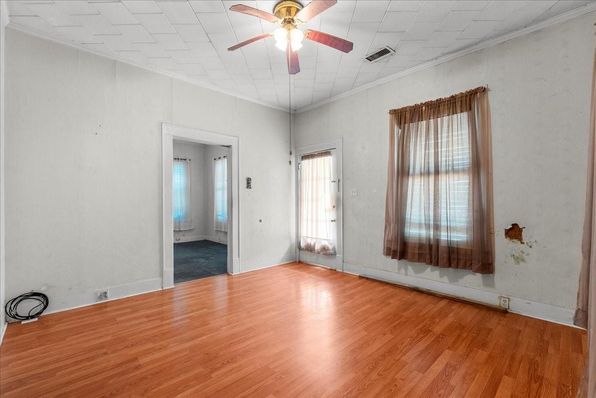 3322 Avenue Q 1/2