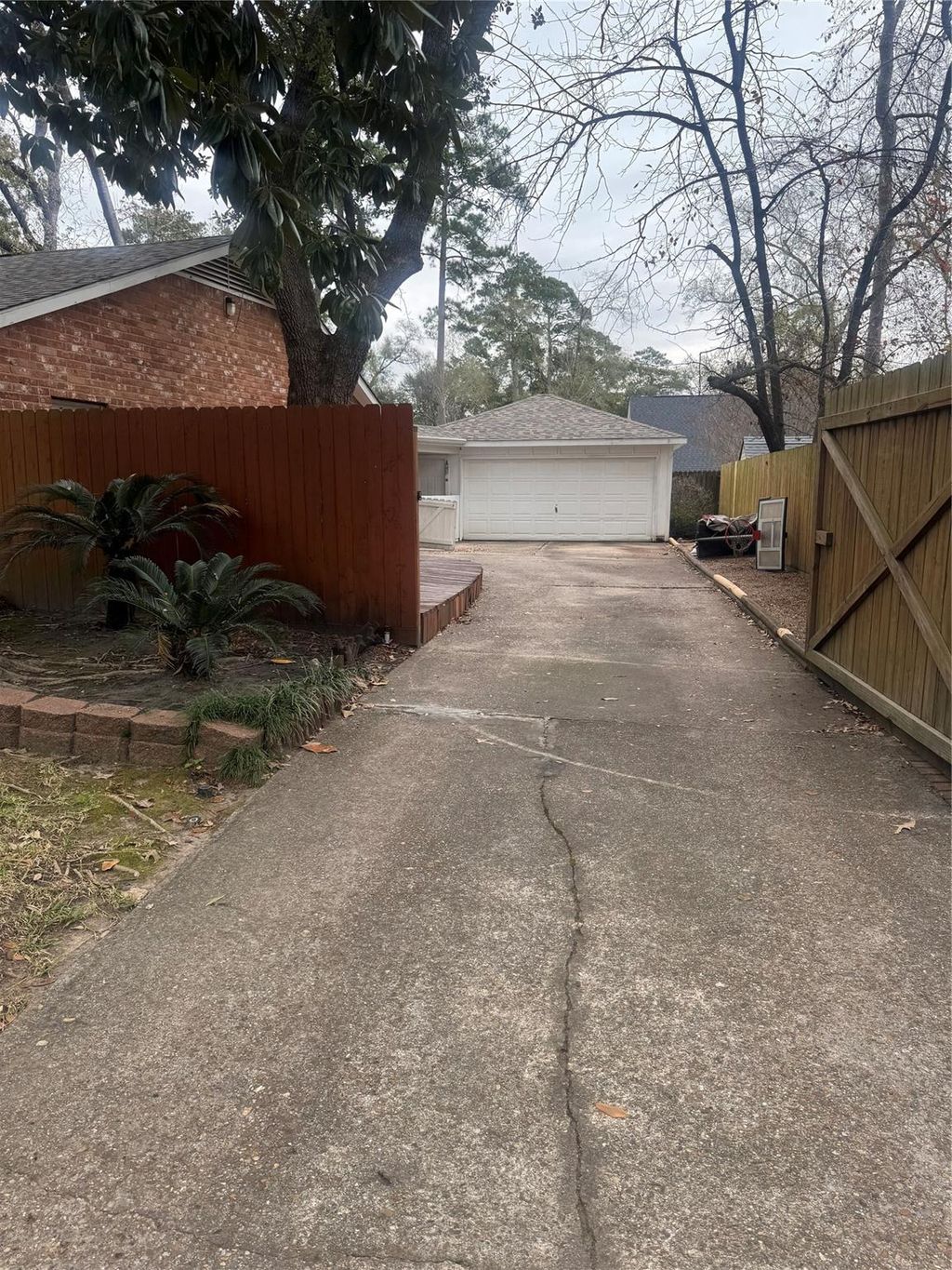 Photo of 2910 Big Meadows Drive, Houston, TX 77339 (MLS # 98228356)