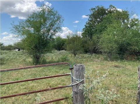 Vacant Land For Sale - R16014 Navidad Street<br/> Jackson County, Edna, TX 77957