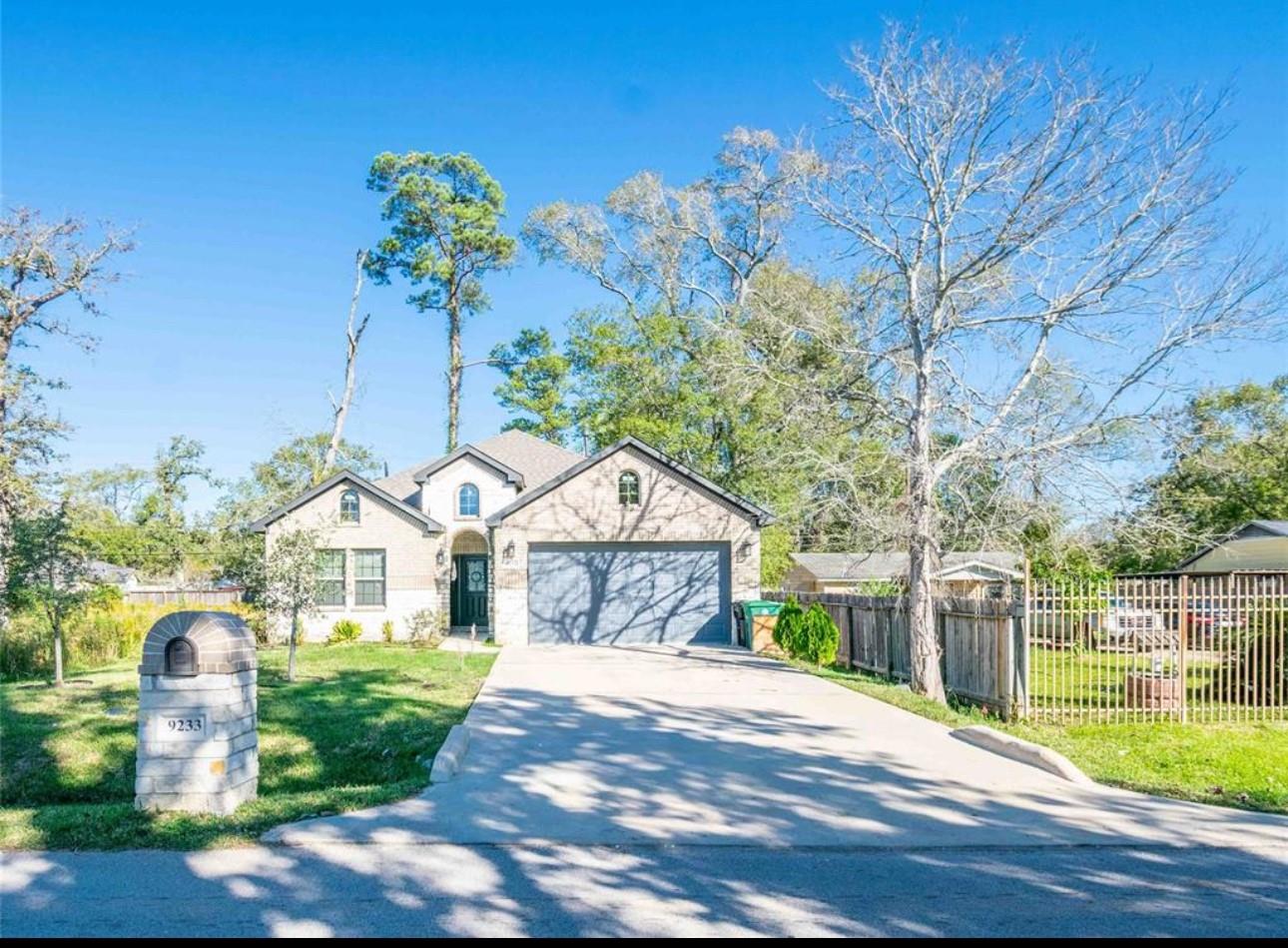 9233 Kentshire Drive