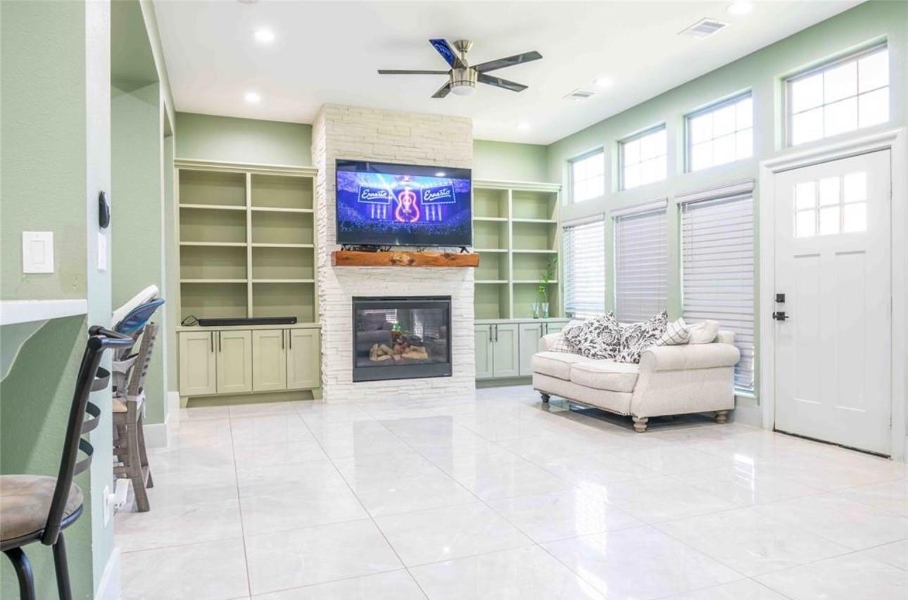 9233 Kentshire Drive