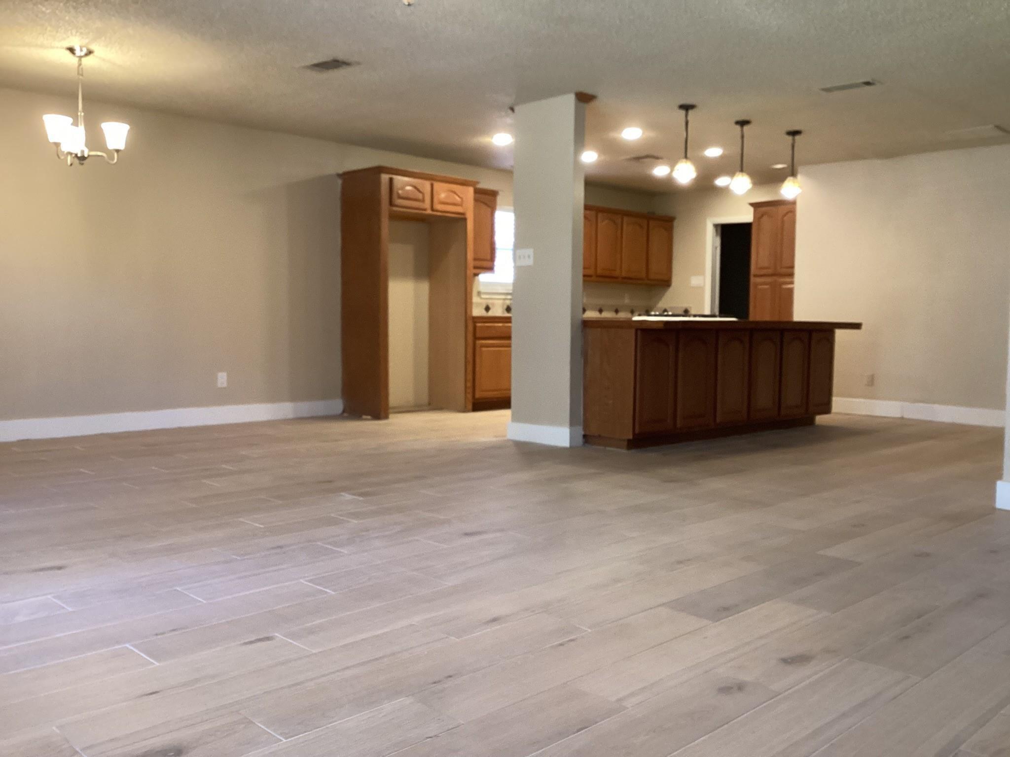 2511 Peaceful Valley Drive