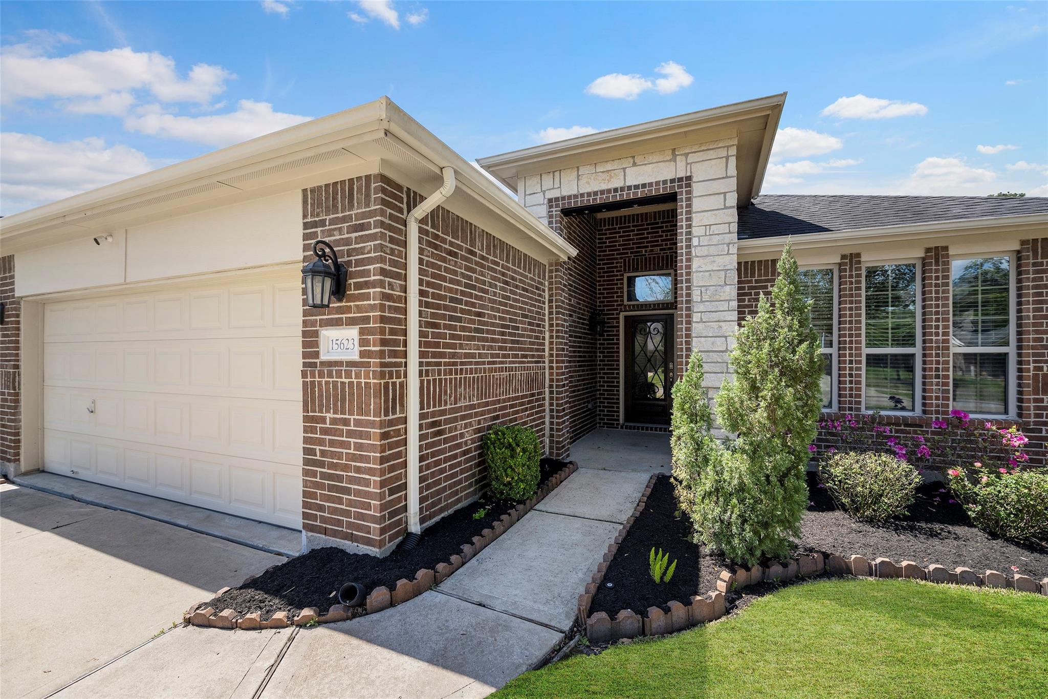 15623 Whisper Woods Drive