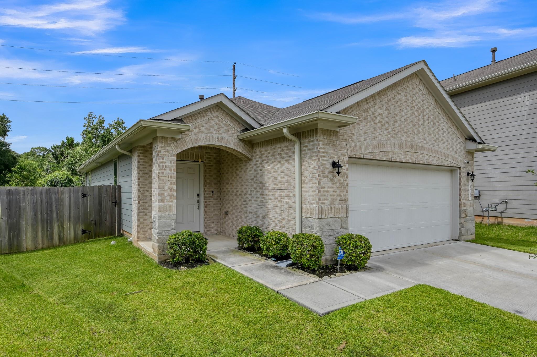 10707 Catclaw Court