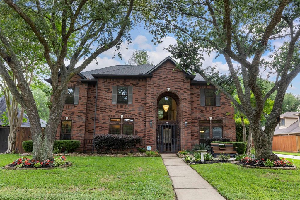 Photo of 15314 Clevedon Lane Ln, Jersey Village, TX 77040 (MLS # 52277647)