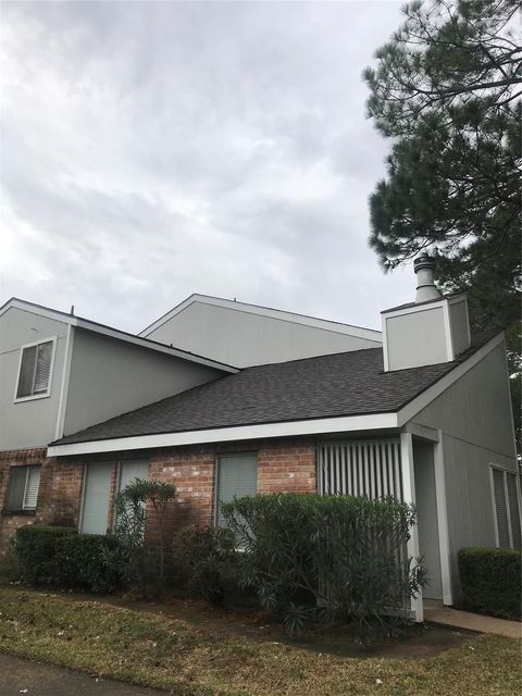 Photo of 7895 Green Lawn Drive #7895, Houston, TX 77088 (MLS # 8226694)