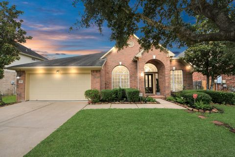 Photo of 7410 Rain Drop Court, Richmond, TX 77407 (MLS # 81161817) Photo of 7410 Rain Drop Court, Richmond, TX 77407 (MLS # 81161817)