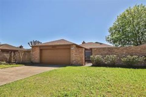 Photo of 16907 Amidon Drive, Spring, TX 77379 (MLS # 55549327)