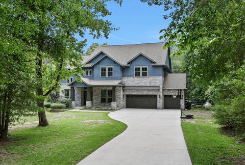 Photo of 16707 Stonecrest Drive, Conroe, TX 77302 (MLS # 62037764)