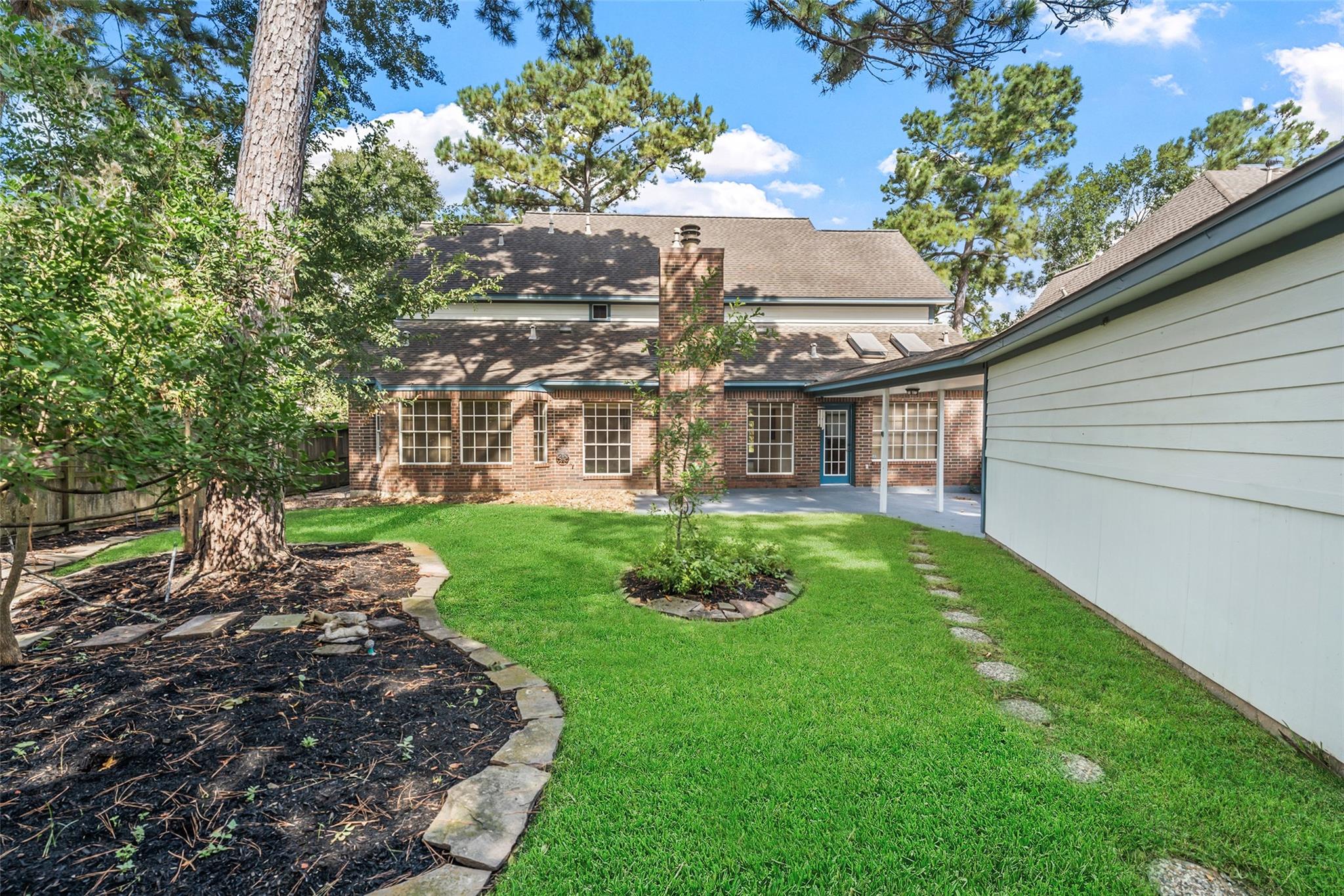 3606 Shady Village Drive