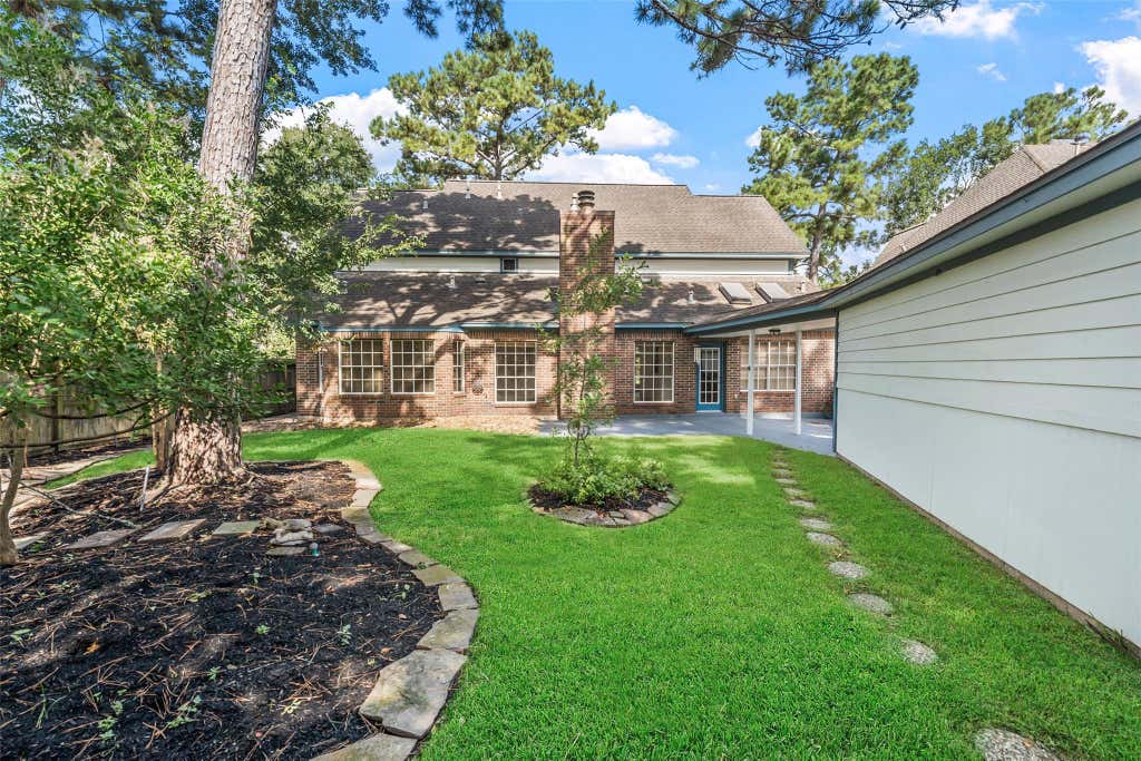 Photo of 3606 Shady Village Drive, Houston, TX 77345 (MLS # 18406263)