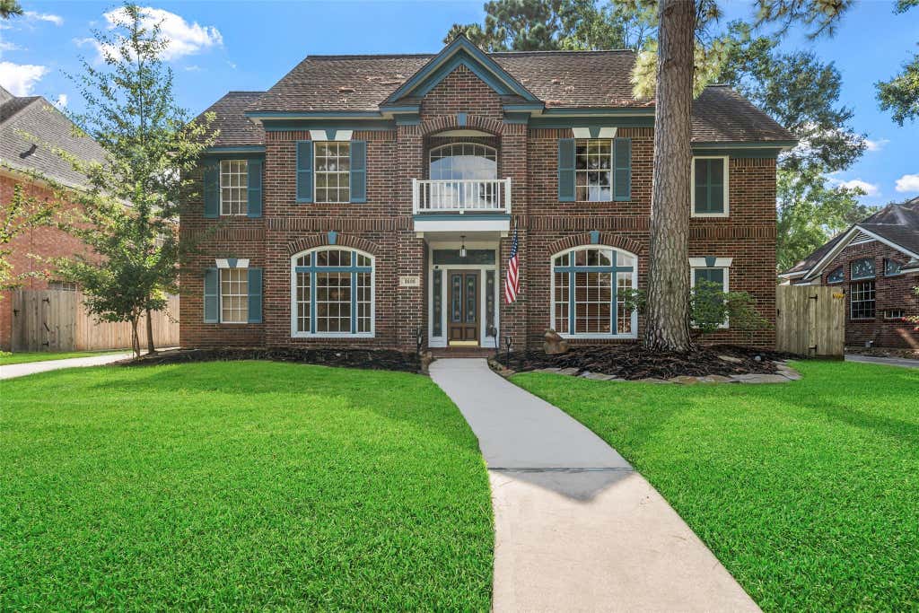 Photo of 3606 Shady Village Drive, Houston, TX 77345 (MLS # 18406263)