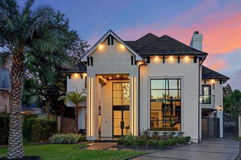 Photo of 5158 Huckleberry Circle, Houston, TX 77056 (MLS # 25959774)