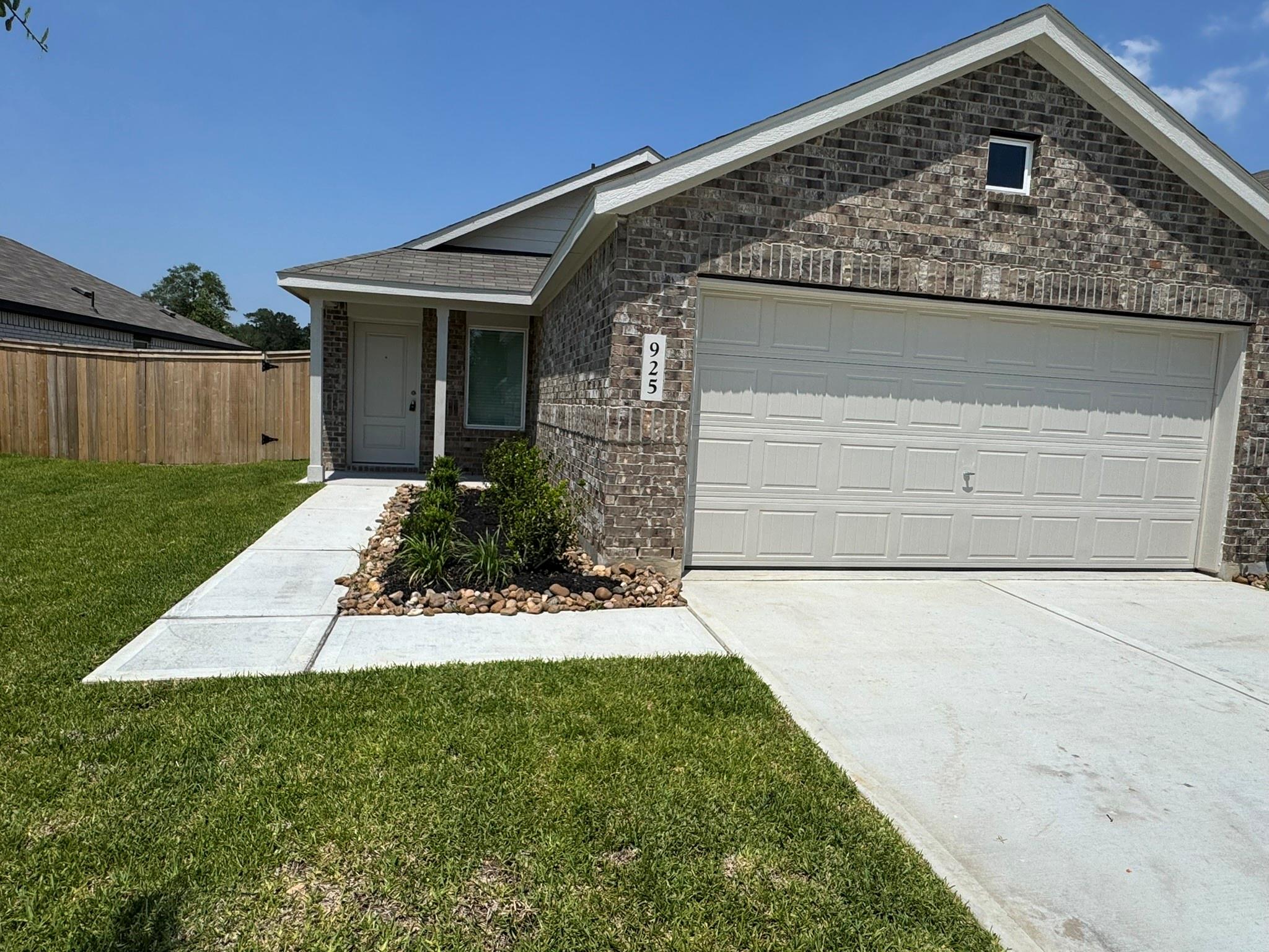 925 Capracotta Drive