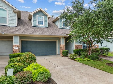 Townhouse For Sale - 2828 Sand Dune Drive<br/> Seabrook, TX 77586