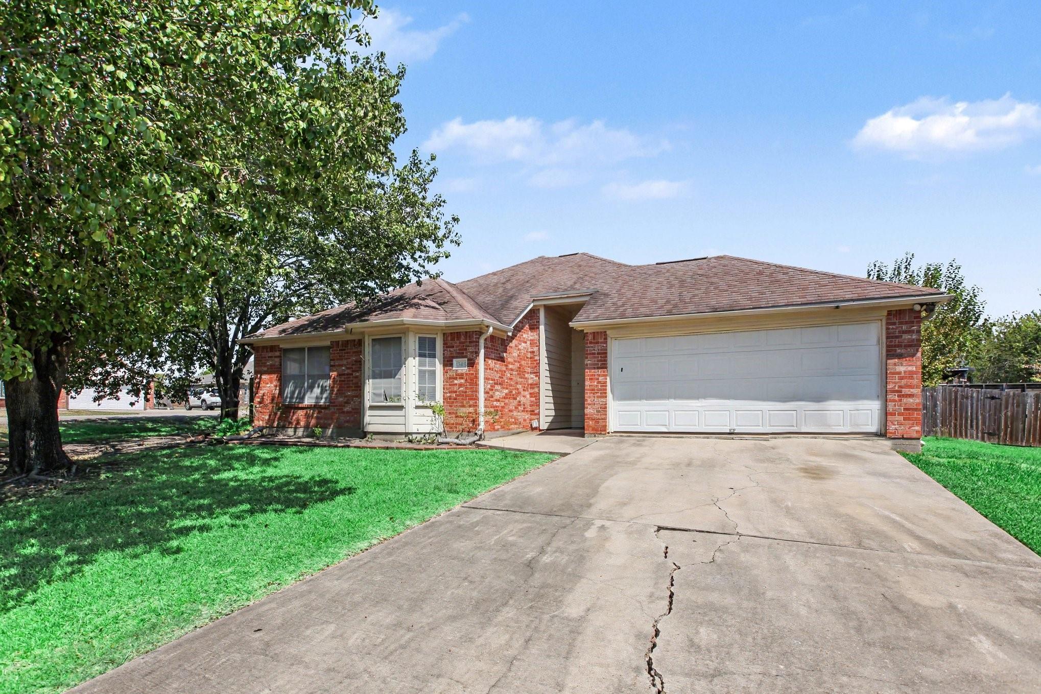 13415 Lake Breeze Lane
