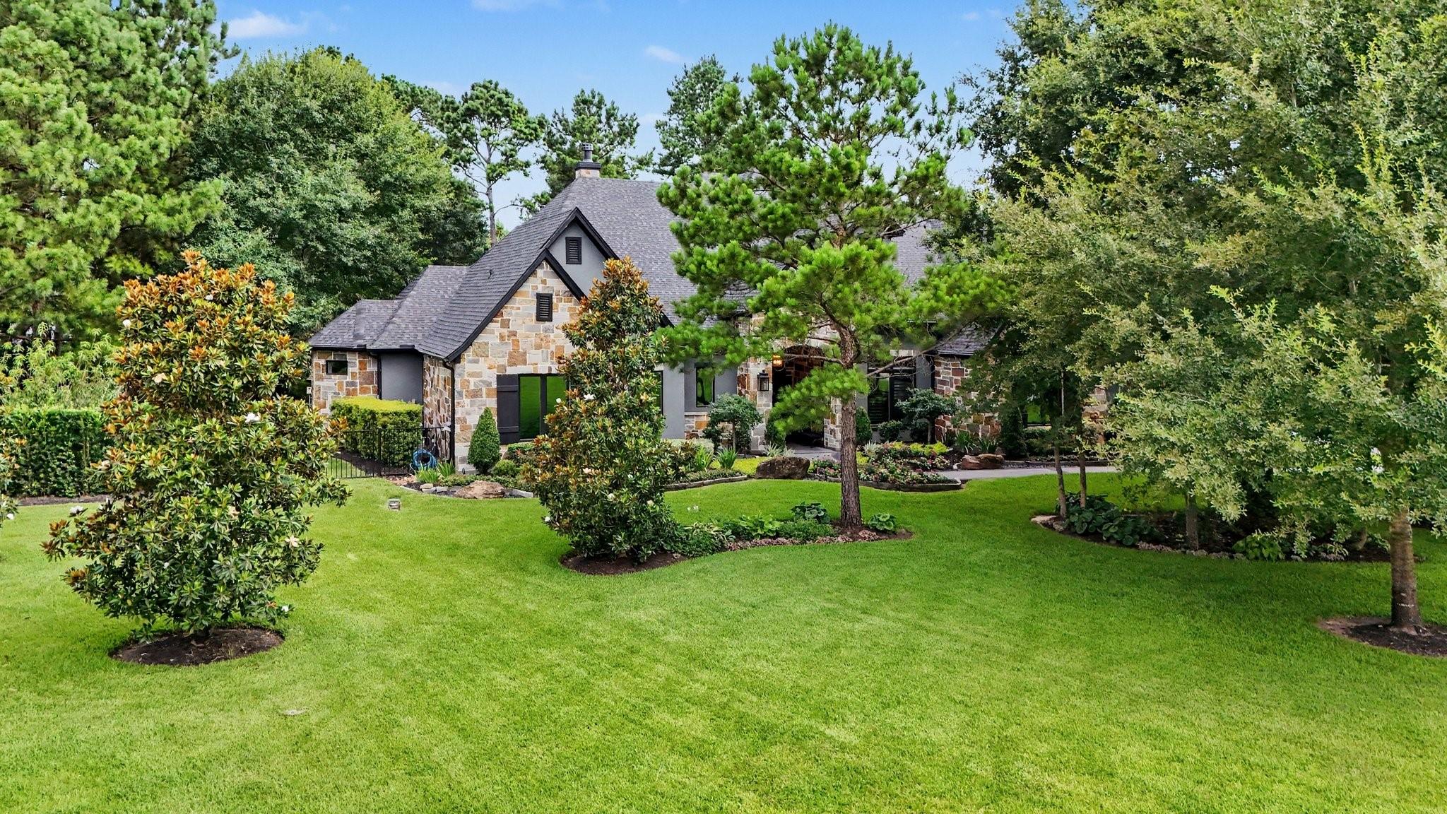 6912 Lone Star Court