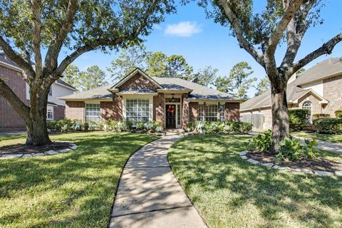 Photo of 1102 Hathorn Way Drive, Houston, TX 77094 (MLS # 18325805)
