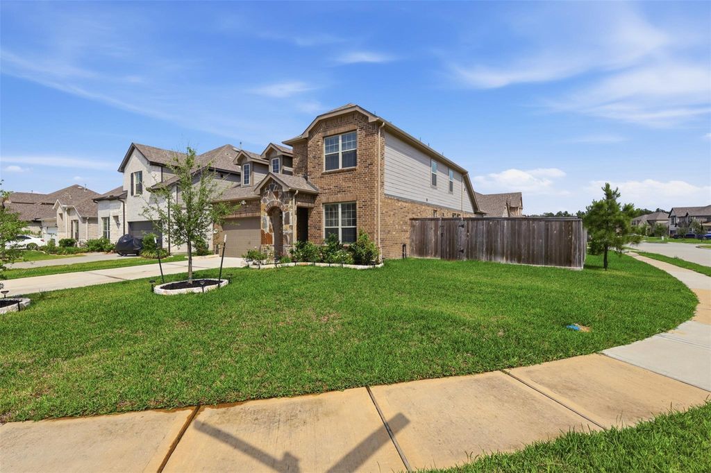 Photo of 14383 Cedar Shadow Drive, Conroe, TX 77302 (MLS # 85510982)