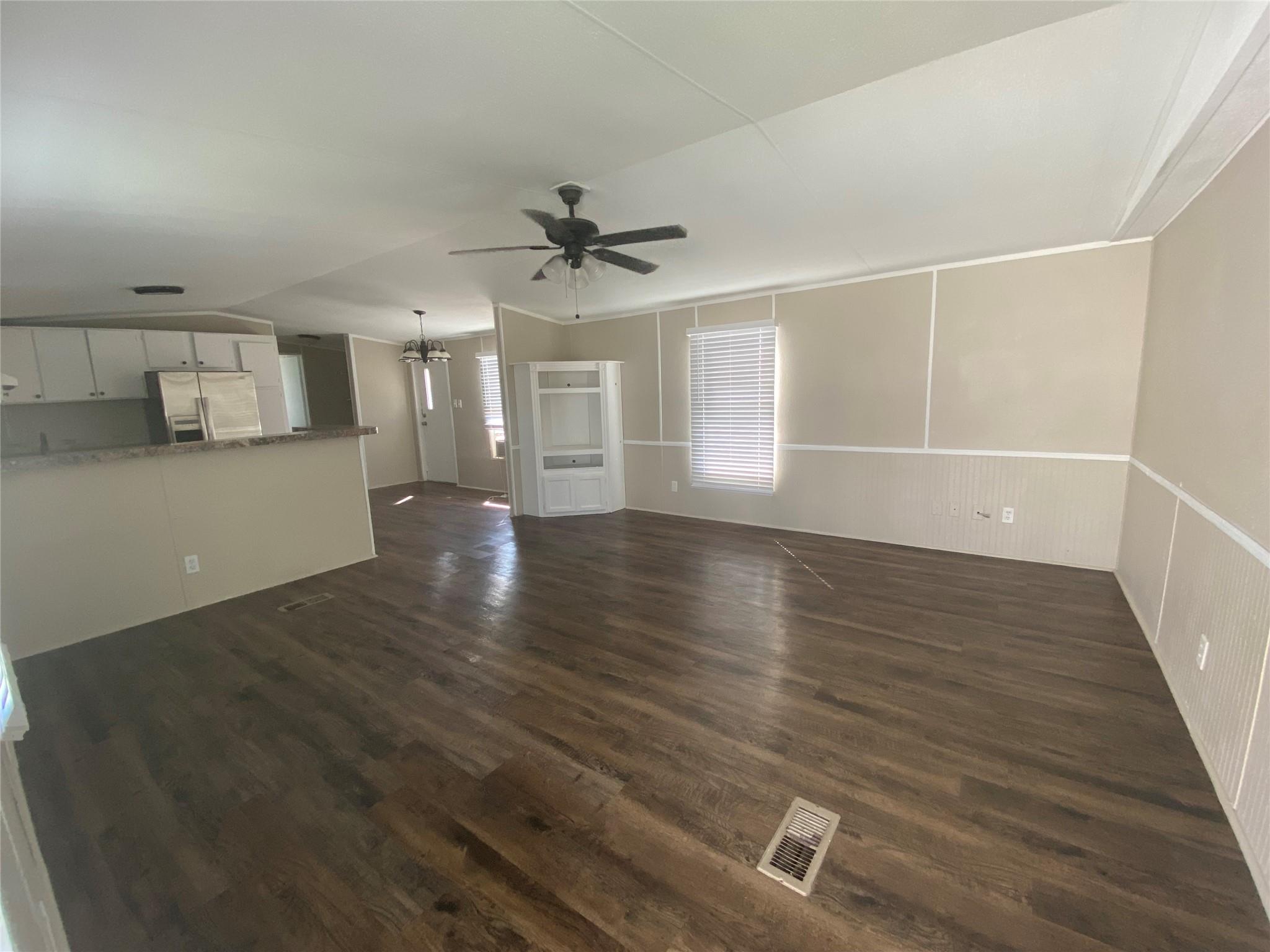 2021 N Battlebell Road 28