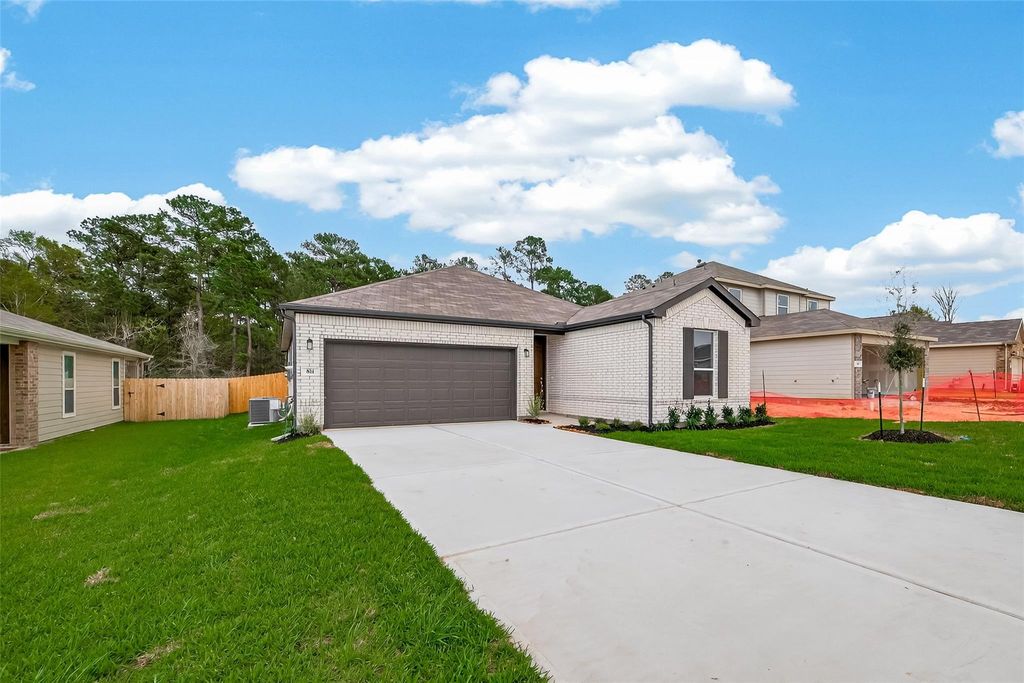Photo of 859 Mustang Ridge Terrace, Magnolia, TX 77354 (MLS # 38720207)