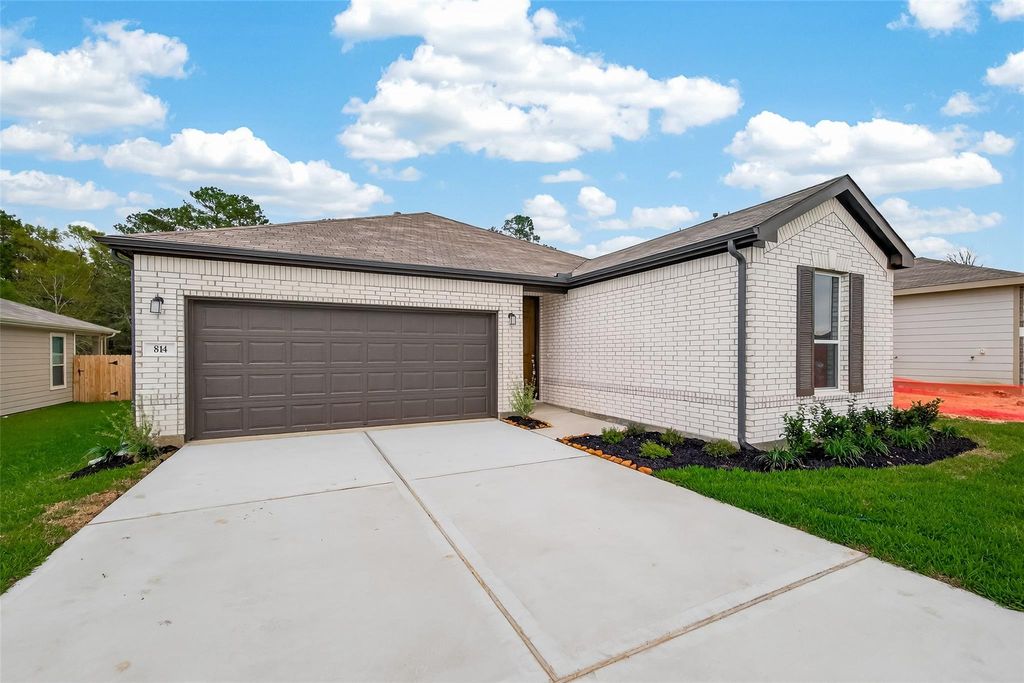 Photo of 859 Mustang Ridge Terrace, Magnolia, TX 77354 (MLS # 38720207)