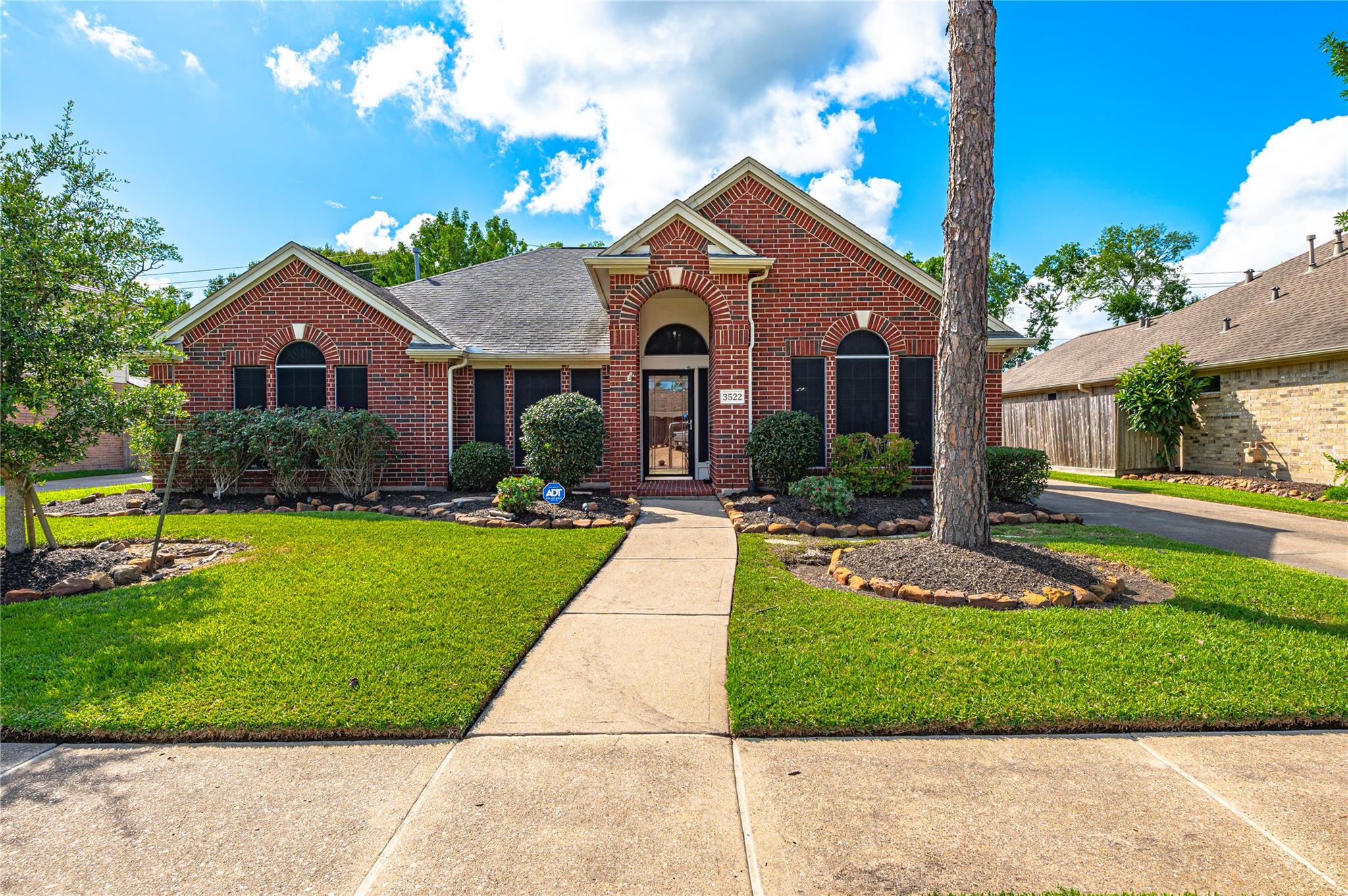3522 Pine Chase Drive