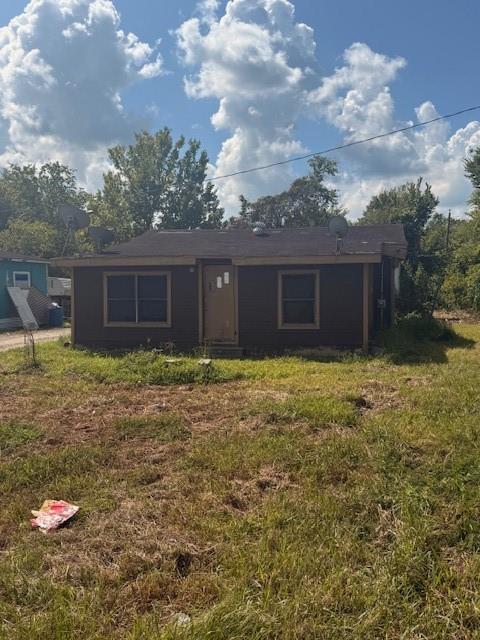 15225 Foster Lane