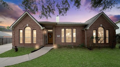 Photo of 5718 Skydale Lane, Richmond, TX 77469 (MLS # 74482868)