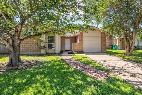 Photo of 23819 Griffin House Lane, Katy, TX 77493 (MLS # 96549691)