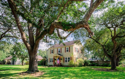 Photo of 2009 W Rein Avenue, Orange, TX 77630 (MLS # 64475518)