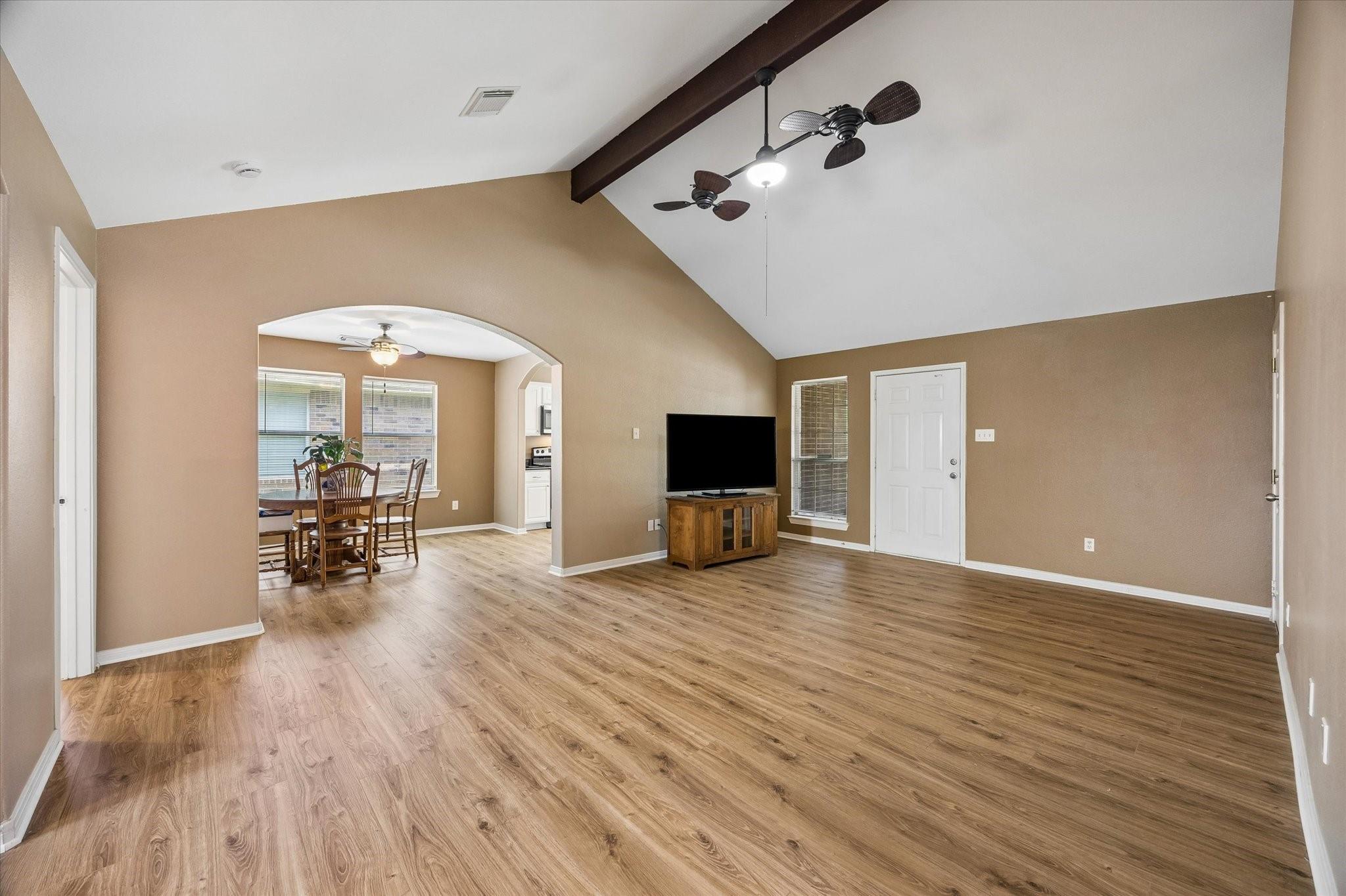 4341 Country Club Drive