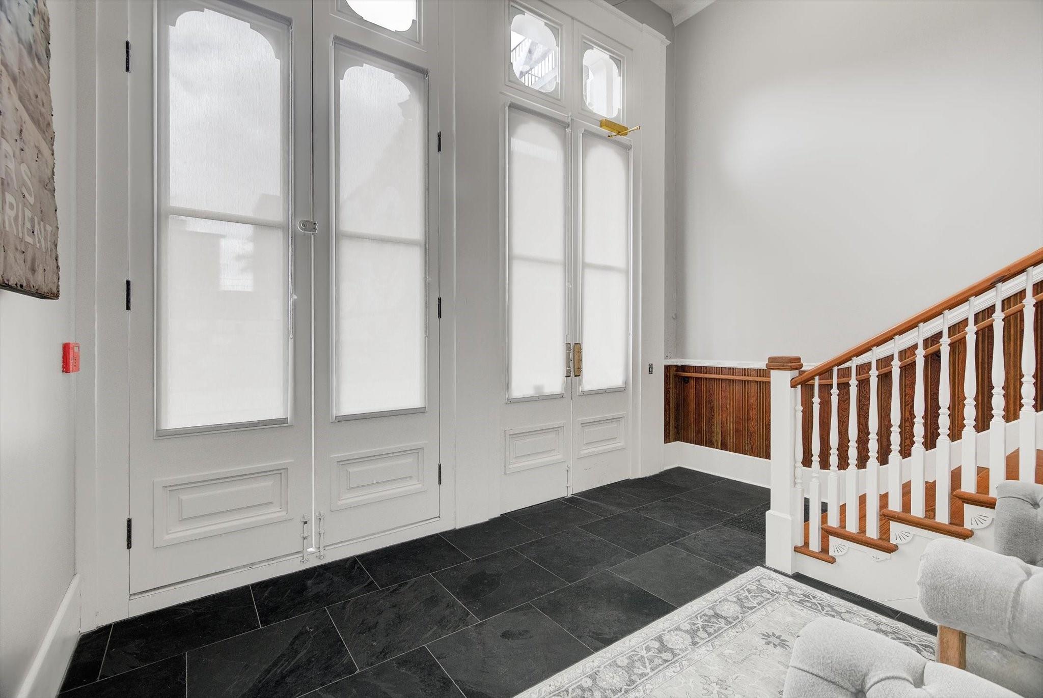 2206 Strand St 201