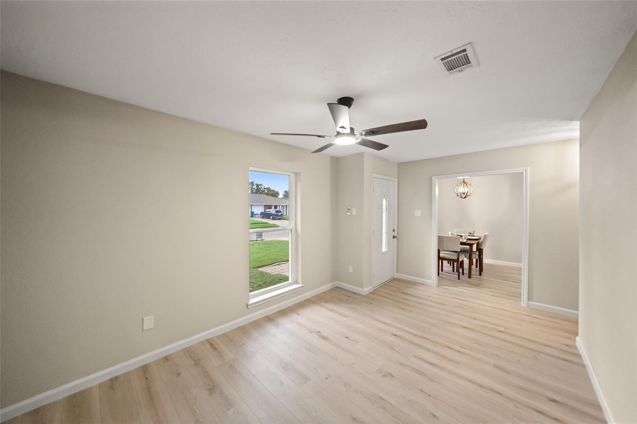 3708 Sunray Lane